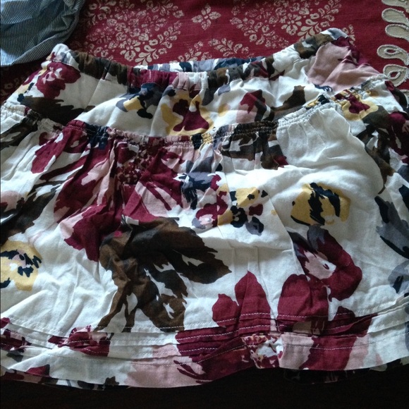 Abercrombie skirt super cute