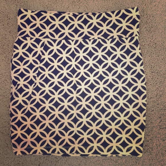 Patterned Mini Skirt