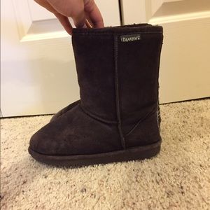 Bearpaw boots size 3 brown