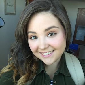 Meet your Posher, Daniella