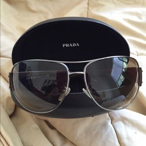AUTH Prada Linea Rossa discontinued, desirable