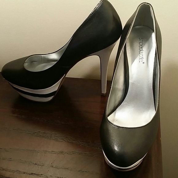 Black & White pumps