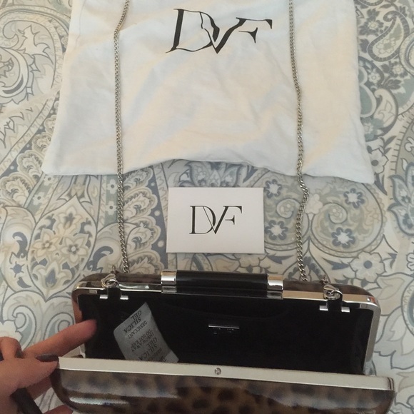 DVF leopard clutch brand new - Picture 2 of 2