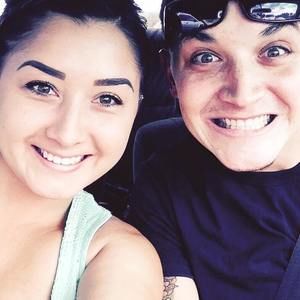 Meet your Posher, Arika