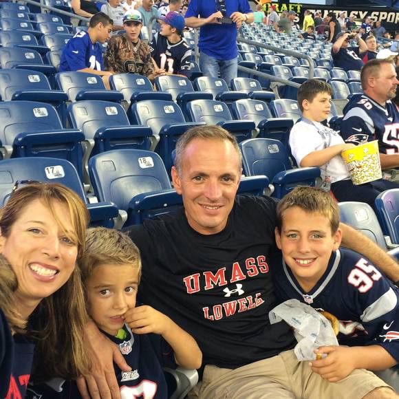 Meet your Posher, Caitlin