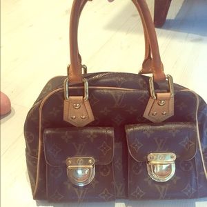 Louis Vuitton Canvas Monogram Manhattan PM