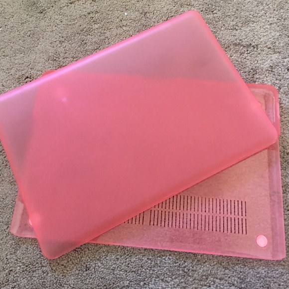 Pink MacBook Pro 15" case