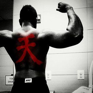 Meet your Posher, Lloyd