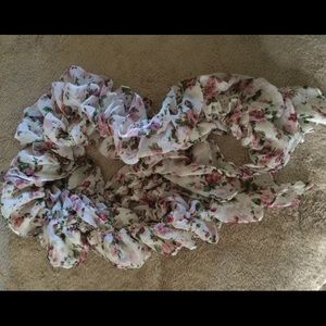 Floral Charlotte Russe scarf