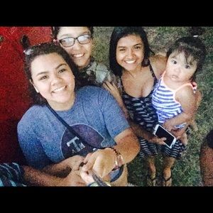 Meet your Posher, Lidia