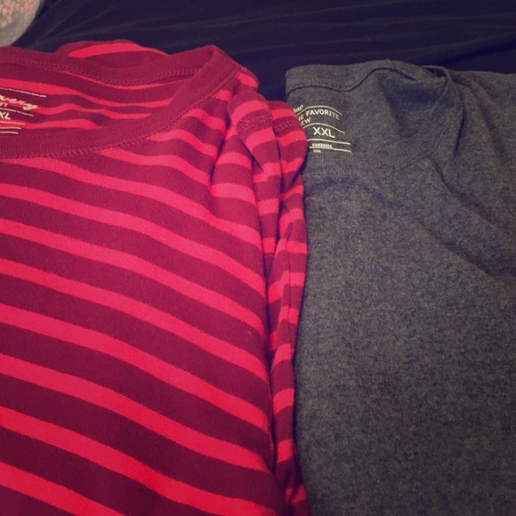 2 old navy shirts