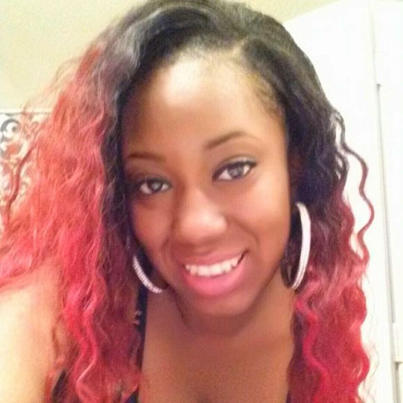 Meet your Posher, Ricquila - Picture 1 of 1