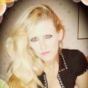 Meet your Posher, Teresa