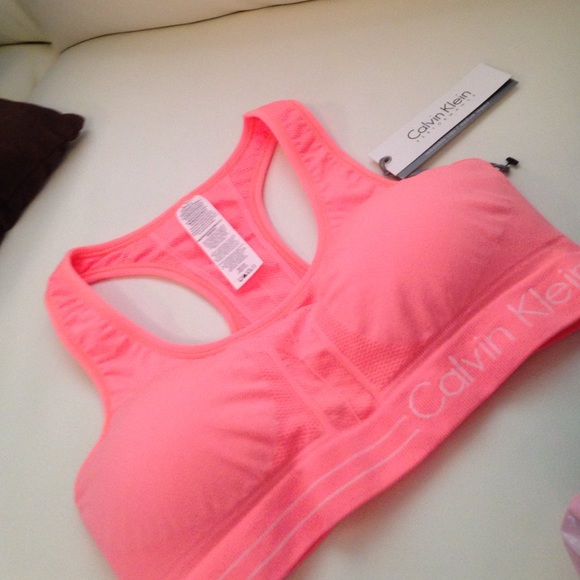 Calvin Klein Other - Calvin Klein sport bra hold for Angelica