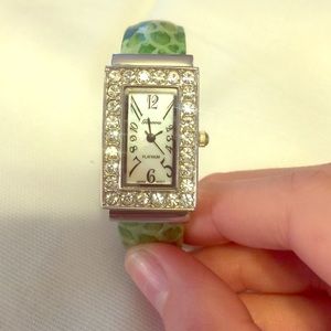Cute Geneva clip-on watch!
