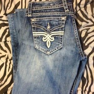 Women rock revival 🚫SOLD🚫