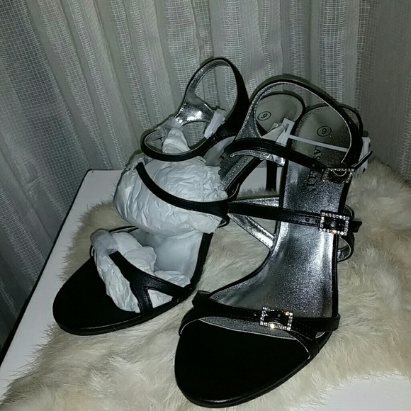 New rasolli black pu shoe