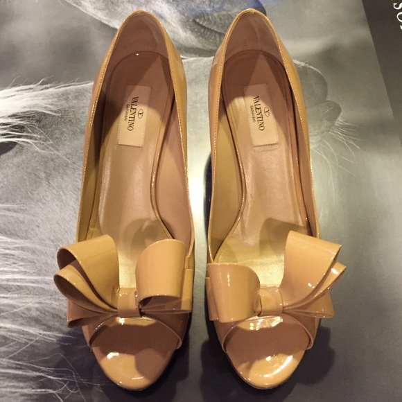 Valentino Couture Bow d'Orsay pumps