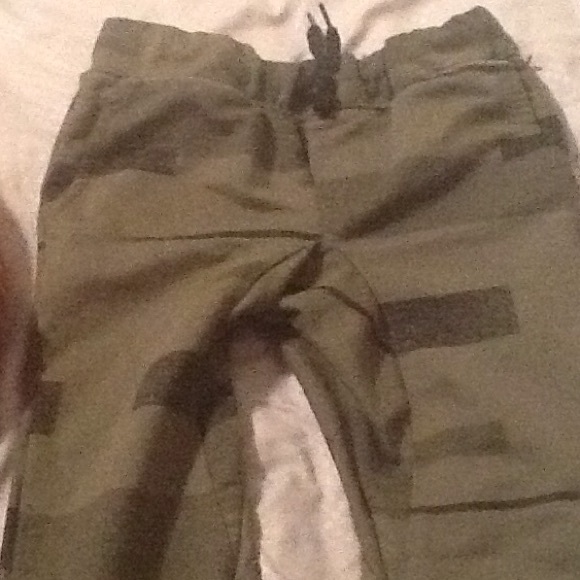 Sweat pants
