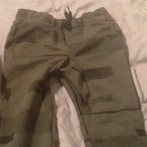 Sweat pants - Picture 2 of 2