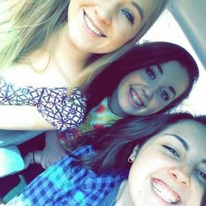 Meet your Posher, Talia