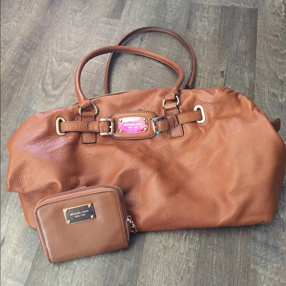 Michael Kors Handbags - Large Michael Kors weekender and wallet