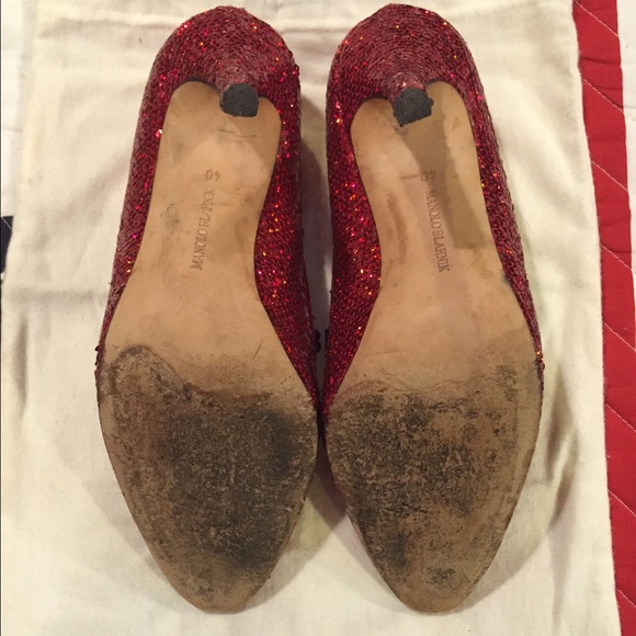 Manolo Blahnik Bb Ruby Ferrari Red Sequin Pumps - Picture 3 of 4
