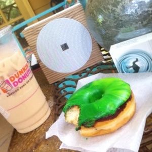 Meet your Posher, Shea