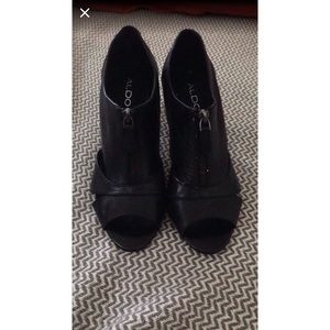 Aldo zip up leather heels