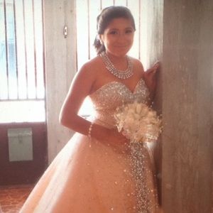 Meet your Posher, Abigail