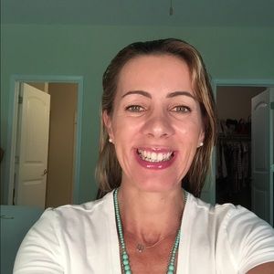 Meet your Posher, Isabelle