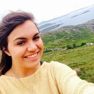 Meet your Posher, Ali