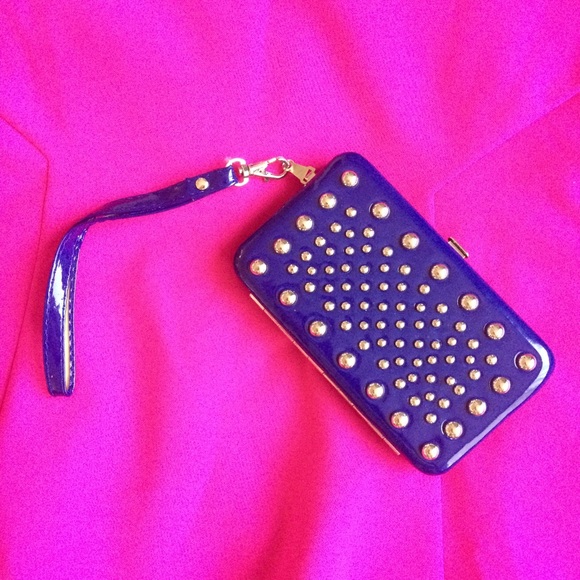 Urban Outfitters Accessories - iPhone5 Wallet Case🎀