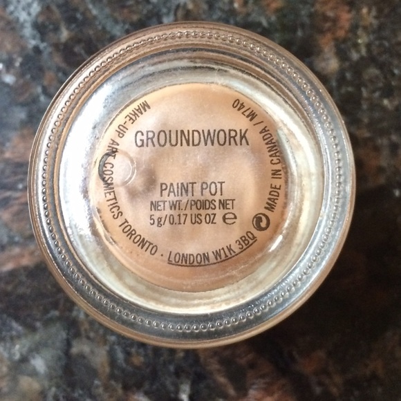 MAC groundwork paint pot