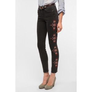 High rise embroidery jeans