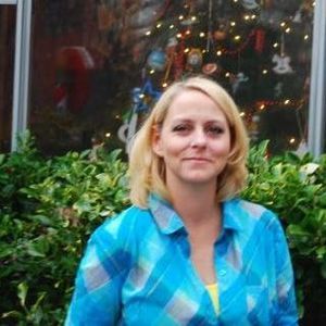 Meet your Posher, Angie