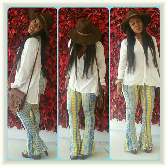 HOW I STYLED MY FLOWY FLORAL PRINT BELL BOTTOMS