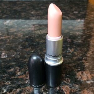 MAC CremeSheen lipstick