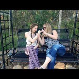 Meet your Posher, Melinda