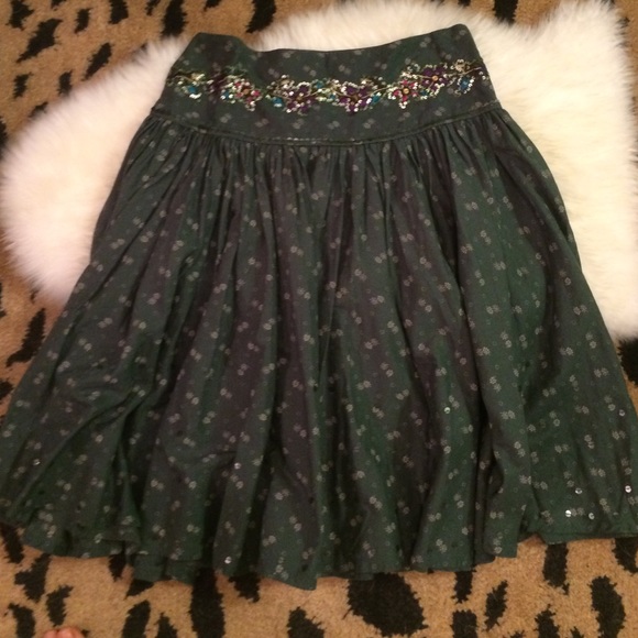 LAST CHANCE -- French Connection skirt w/ sequin
