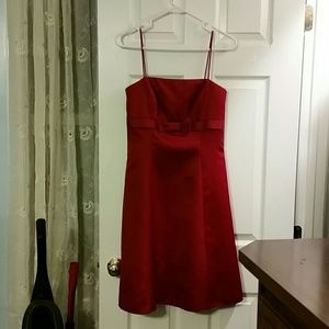 Thin strap, knee length dress