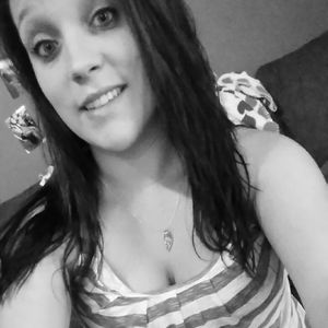 Meet your Posher, Desiree