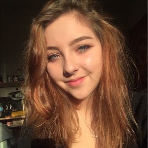 Meet your Posher, Maddie