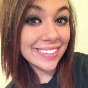 Meet your Posher, Kaylin