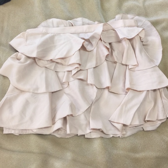 ❤️🚫⛔SOLD️⛔️🚫❤Cream Balerina Ruffles Skirt