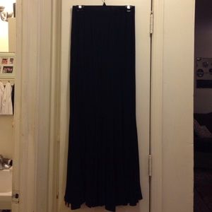 Black Banana Republic Maxi Skirt