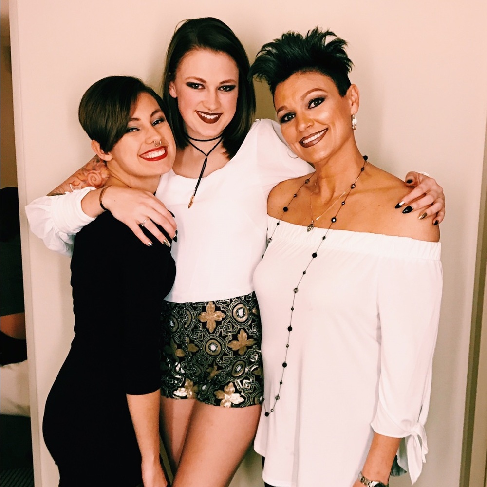 Meet your Posher, Logan