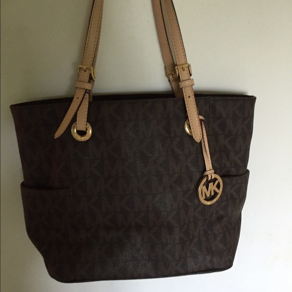 AUTHENTIC Michael Kors Bag