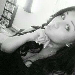 Meet your Posher, Sabrina