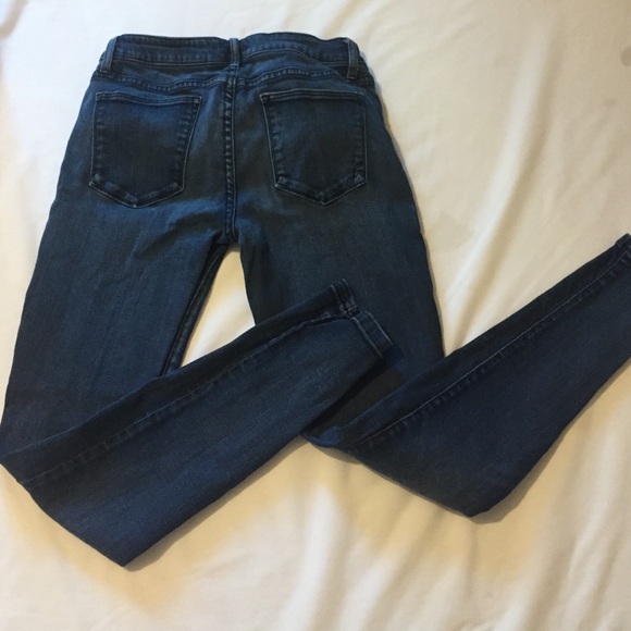 Blue Levi's - Picture 3 of 4